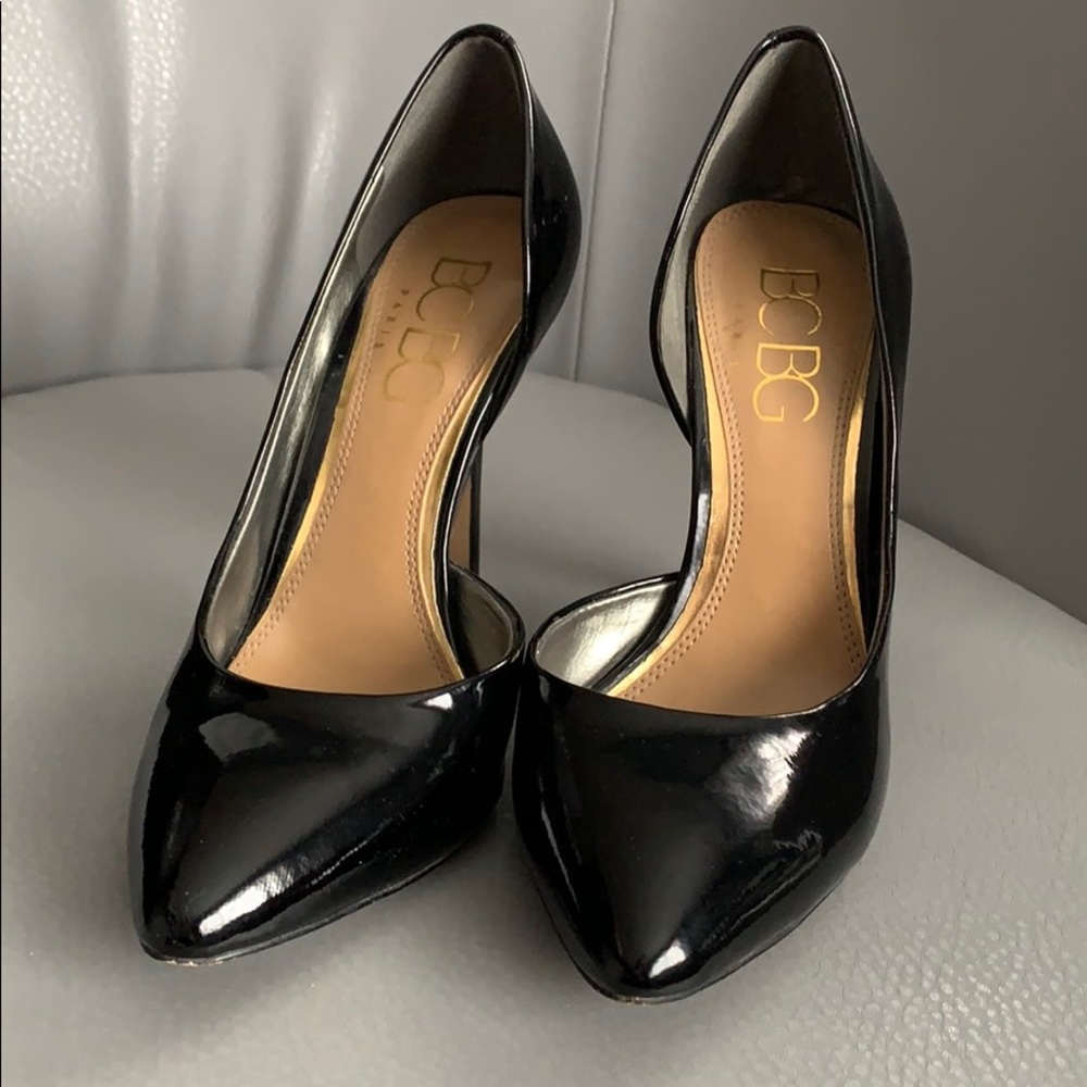 BCBG Paris black D’Orsay pumps
